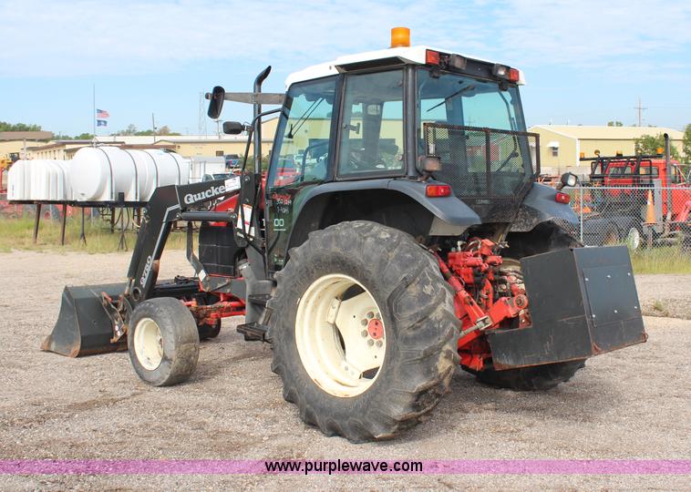 image for item H6910 1999 Ford New Holland TS100 tractor