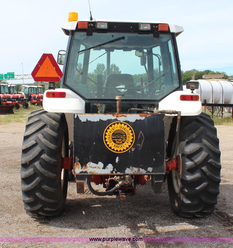 image for item H6915 1998 Ford New Holland 6640SL tractor