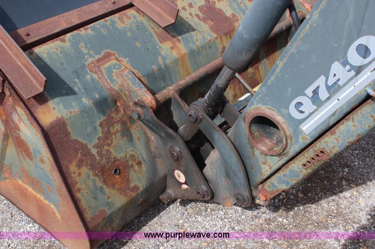 image for item H6915 1998 Ford New Holland 6640SL tractor