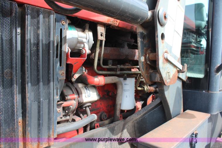 image for item H6915 1998 Ford New Holland 6640SL tractor