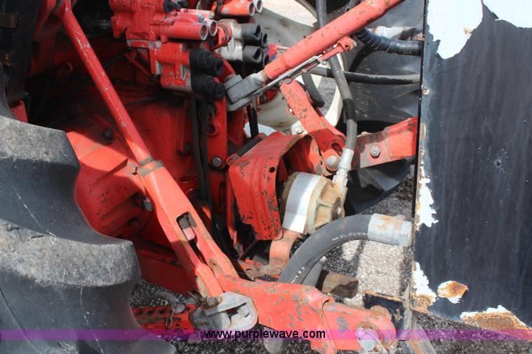 image for item H6915 1998 Ford New Holland 6640SL tractor