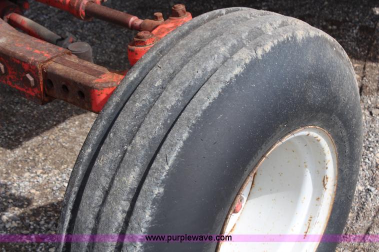 image for item H6915 1998 Ford New Holland 6640SL tractor