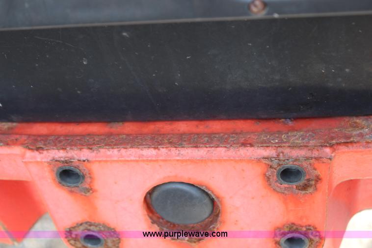 image for item H6915 1998 Ford New Holland 6640SL tractor