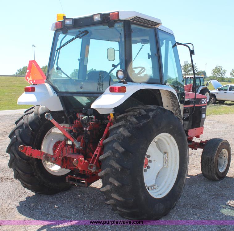 image for item H6916 1998 Ford New Holland 6640SL tractor