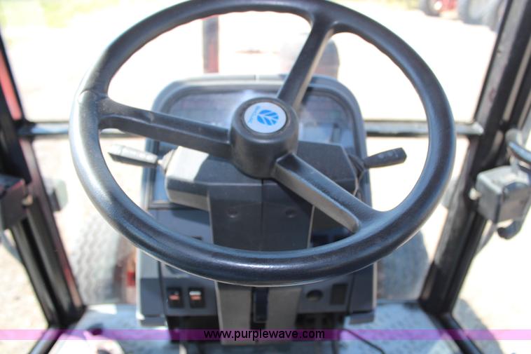 image for item H6916 1998 Ford New Holland 6640SL tractor