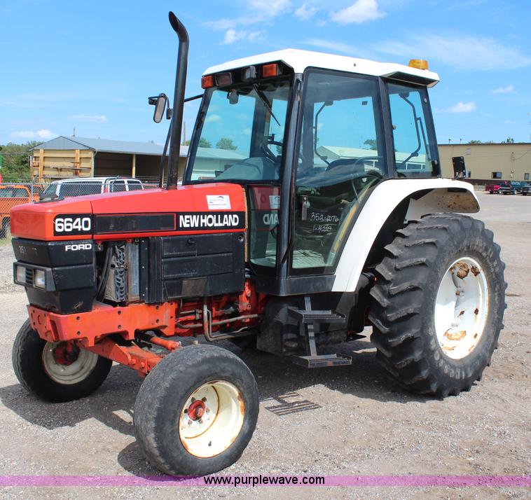 image for item H6917 1996 Ford New Holland 6640SL tractor