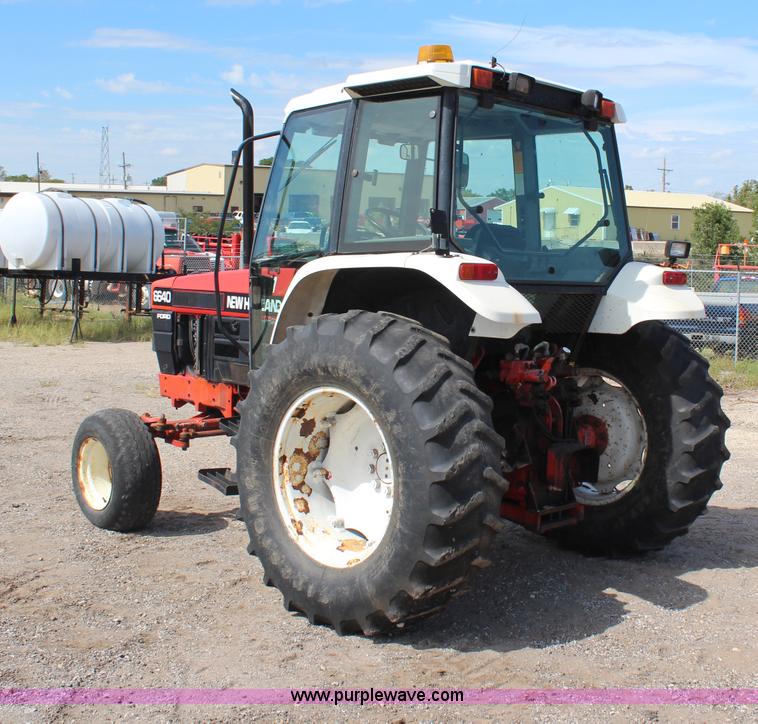 image for item H6917 1996 Ford New Holland 6640SL tractor