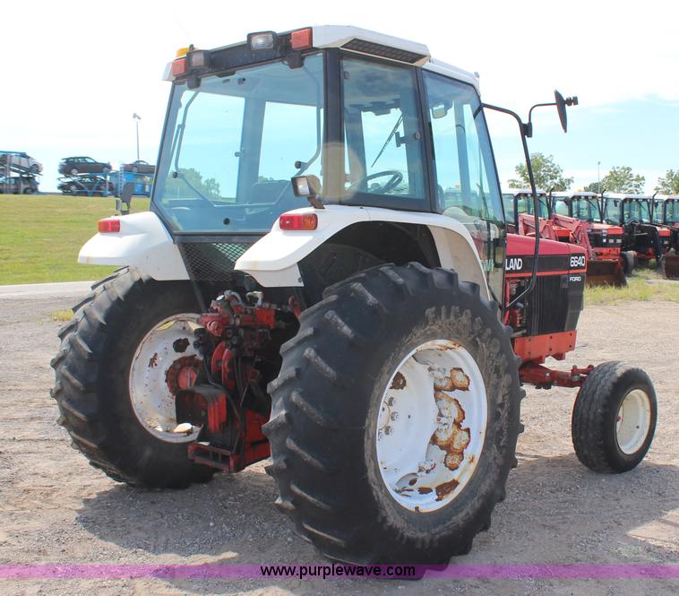 image for item H6917 1996 Ford New Holland 6640SL tractor
