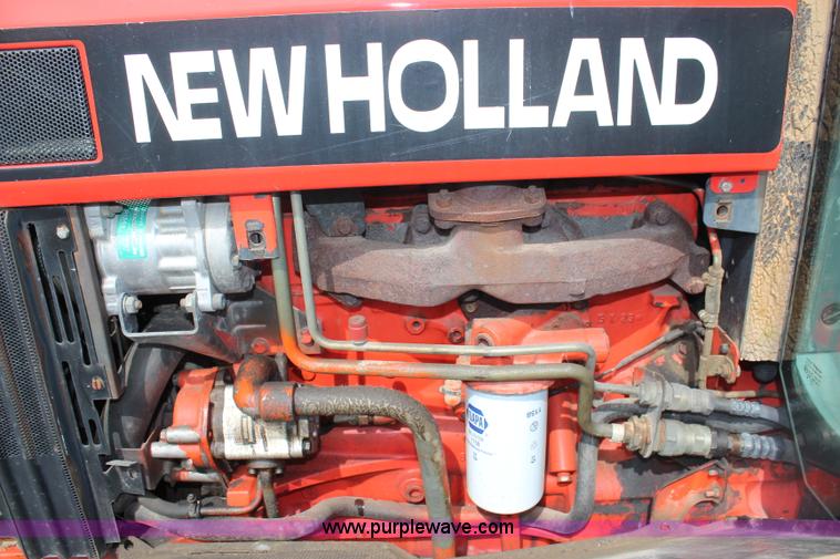 image for item H6917 1996 Ford New Holland 6640SL tractor