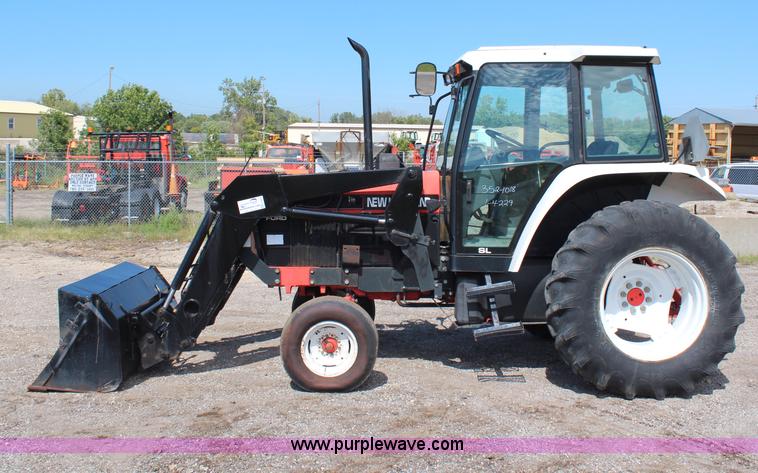 image for item H6918 1998 Ford New Holland 6640SL tractor