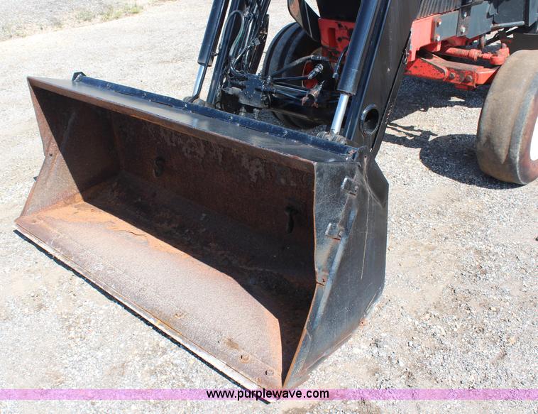 image for item H6918 1998 Ford New Holland 6640SL tractor