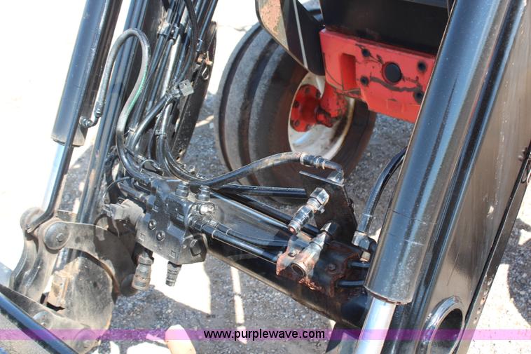 image for item H6918 1998 Ford New Holland 6640SL tractor