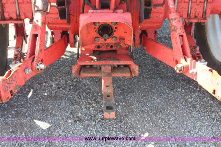 image for item H6918 1998 Ford New Holland 6640SL tractor