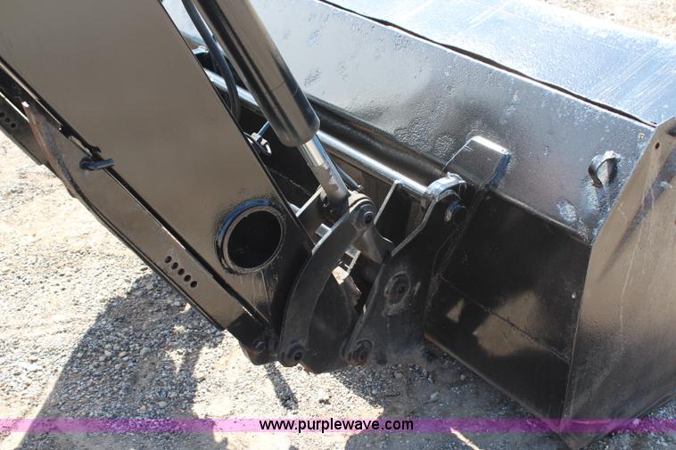 image for item H6918 1998 Ford New Holland 6640SL tractor