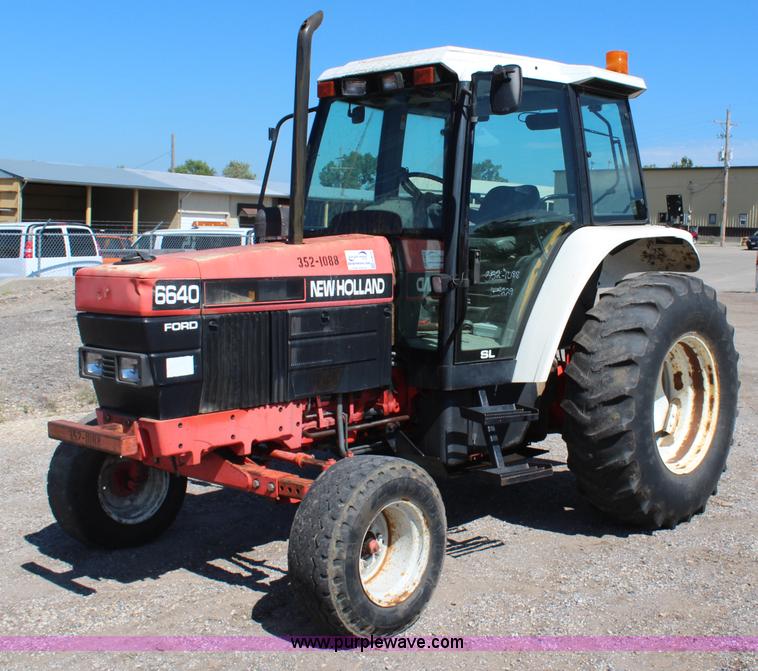 image for item H6919 1998 Ford New Holland 6640SL tractor