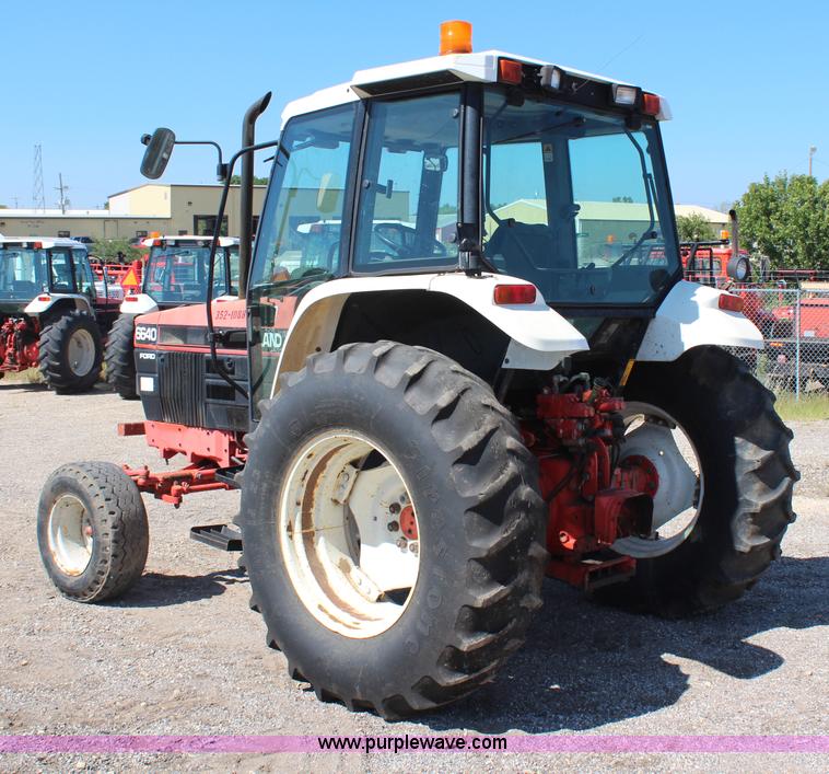 image for item H6919 1998 Ford New Holland 6640SL tractor