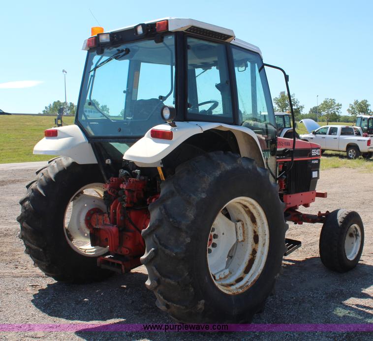 image for item H6919 1998 Ford New Holland 6640SL tractor