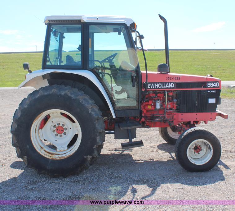 image for item H6919 1998 Ford New Holland 6640SL tractor