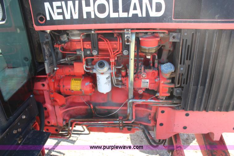 image for item H6919 1998 Ford New Holland 6640SL tractor