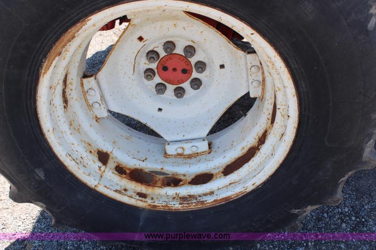 image for item H6919 1998 Ford New Holland 6640SL tractor