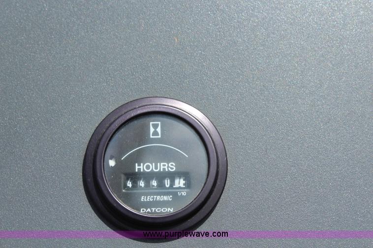 image for item H6920 1998 New Holland 6640SL tractor