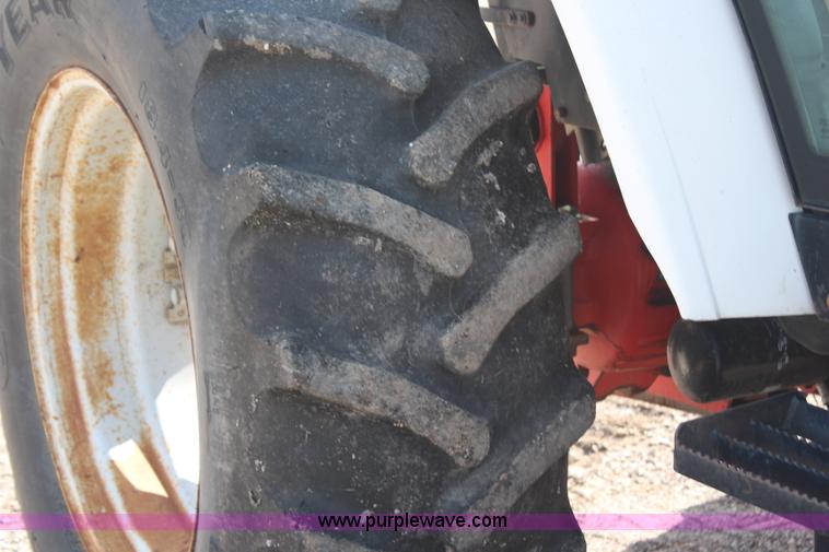 image for item H6920 1998 New Holland 6640SL tractor