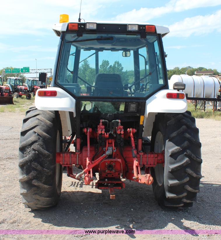 image for item H6921 1998 Ford New Holland 6640SL tractor