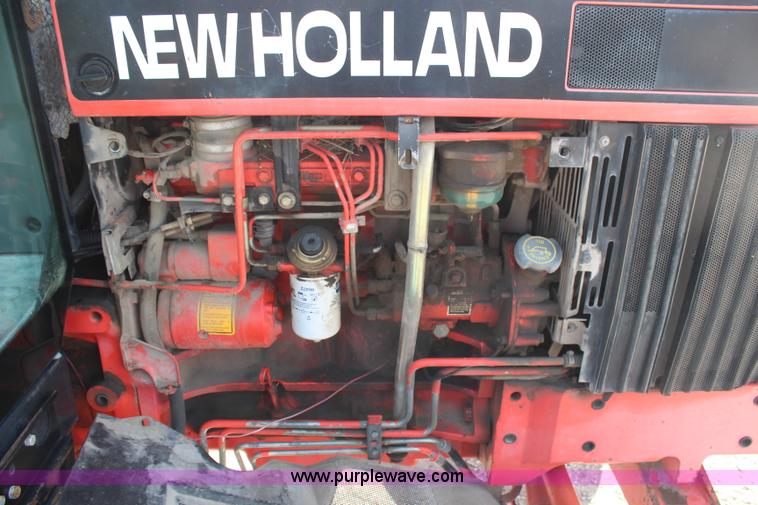 image for item H6921 1998 Ford New Holland 6640SL tractor