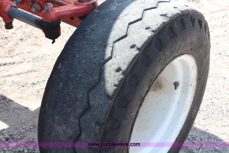 image for item H6921 1998 Ford New Holland 6640SL tractor