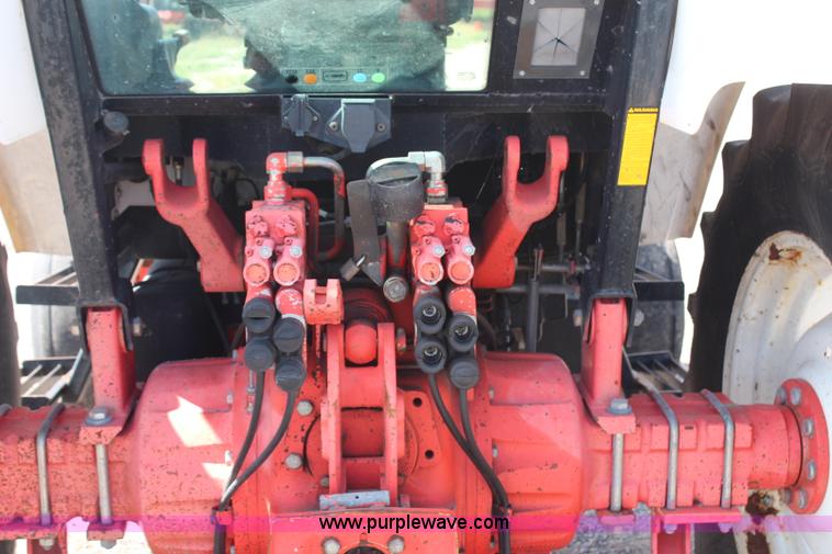 image for item H6922 1997 Ford New Holland 6640SL tractor