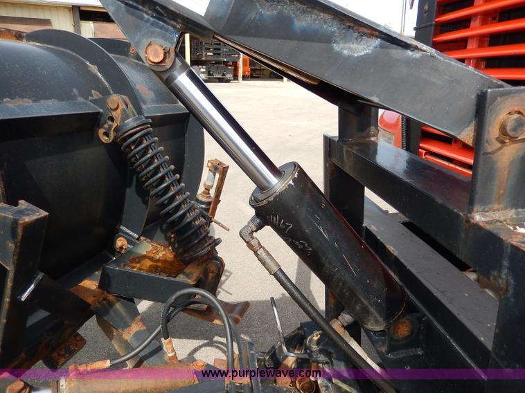 image for item H6935 1999 International 4900 dump truck