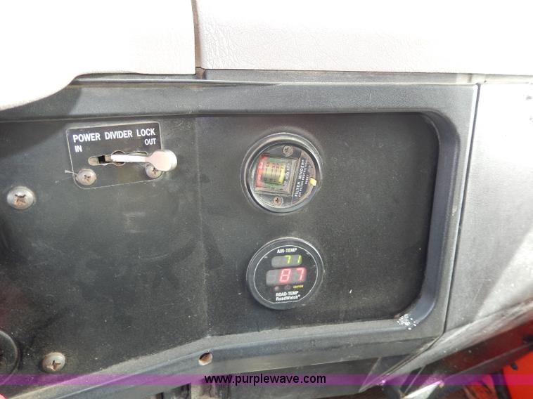 image for item H6936 1999 International 4900 dump truck