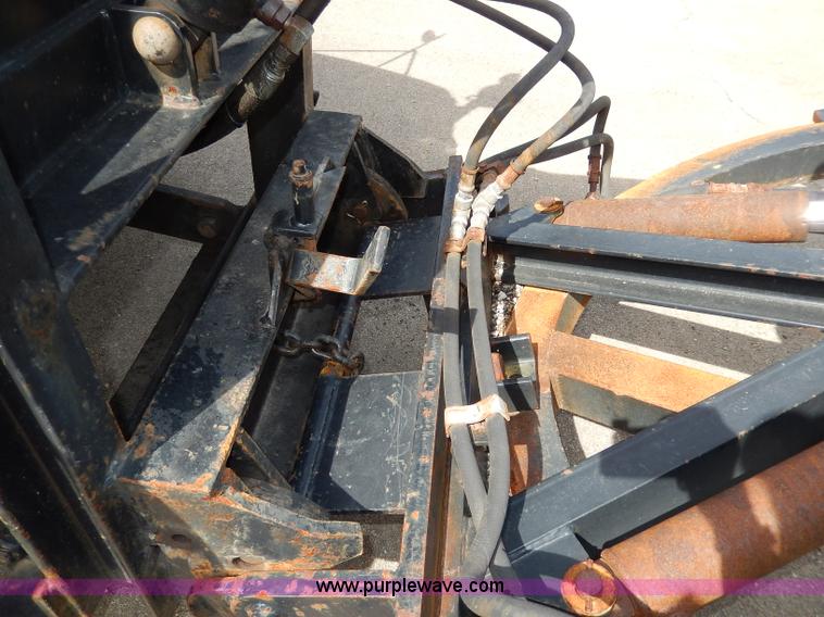 image for item H6936 1999 International 4900 dump truck