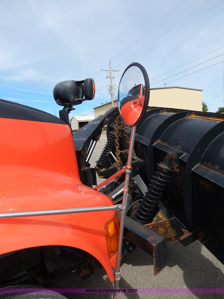 image for item H6938 1999 International 4900 dump truck