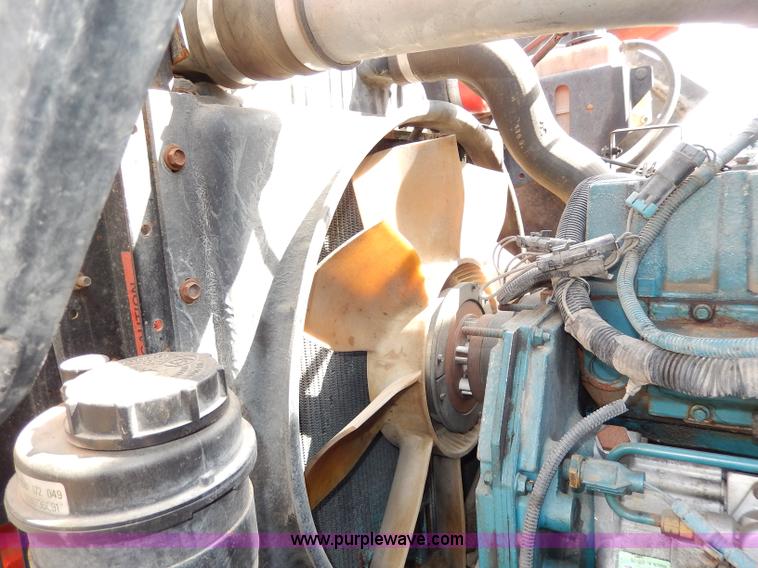 image for item H6950 1999 International 4900 dump truck