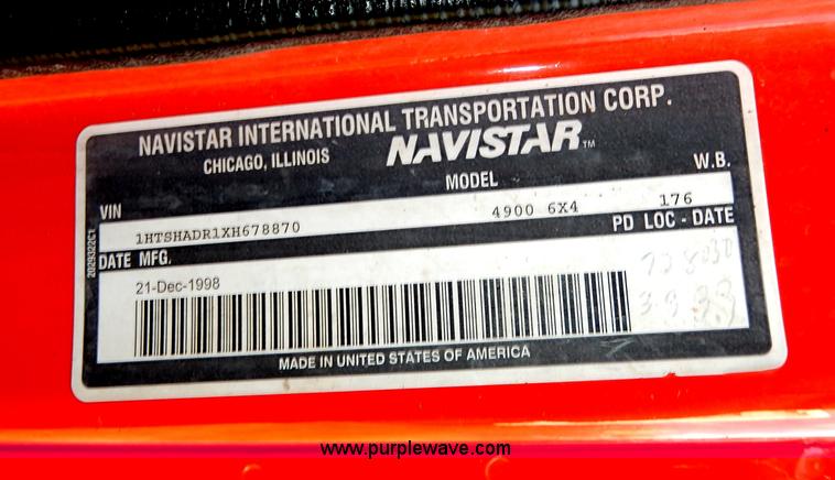 image for item H6950 1999 International 4900 dump truck