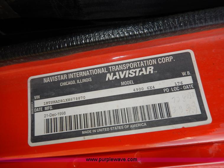 image for item H6950 1999 International 4900 dump truck