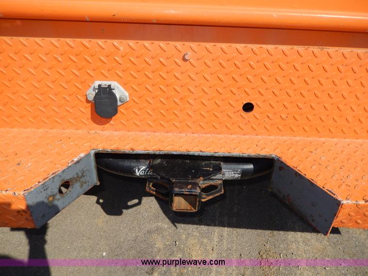 image for item H6953 1999 Chevrolet 2500 utility truck