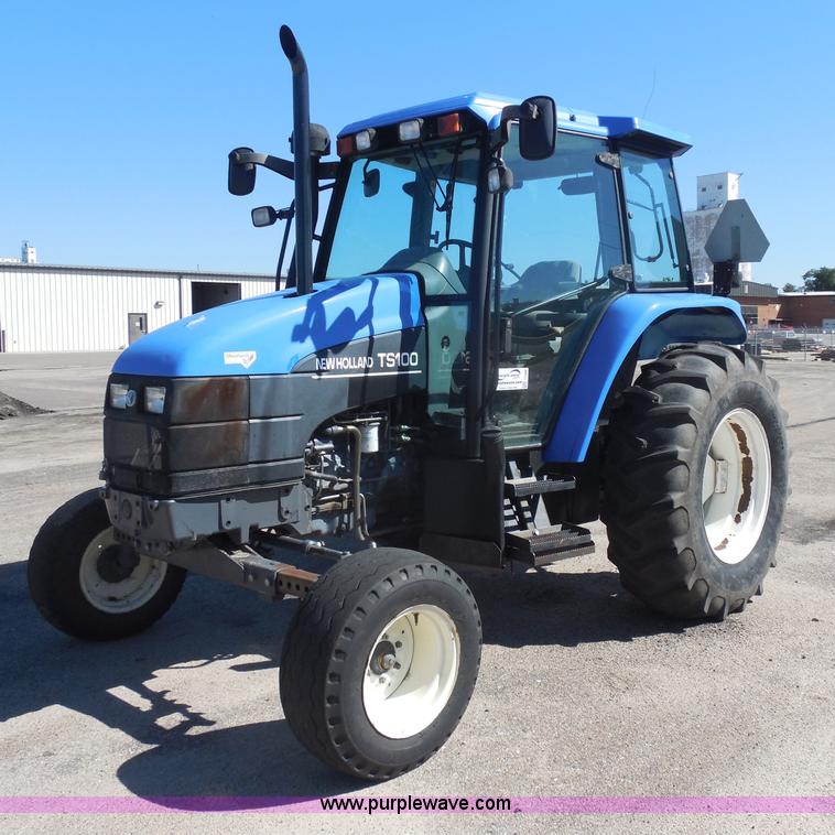 image for item I1366 2001 Ford TS100 tractor