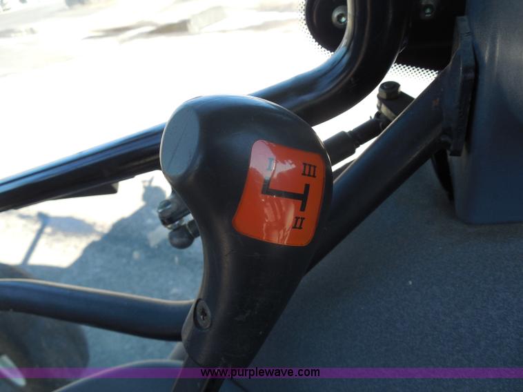 image for item I1366 2001 Ford TS100 tractor