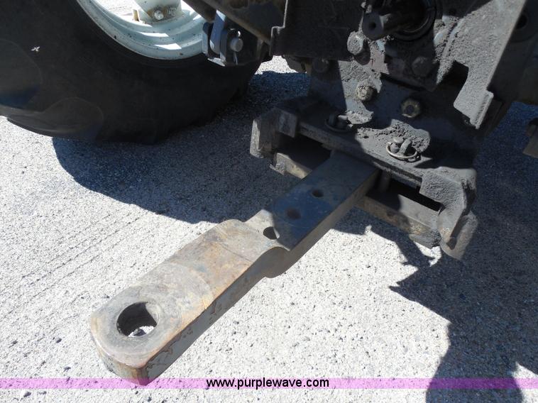 image for item I1366 2001 Ford TS100 tractor