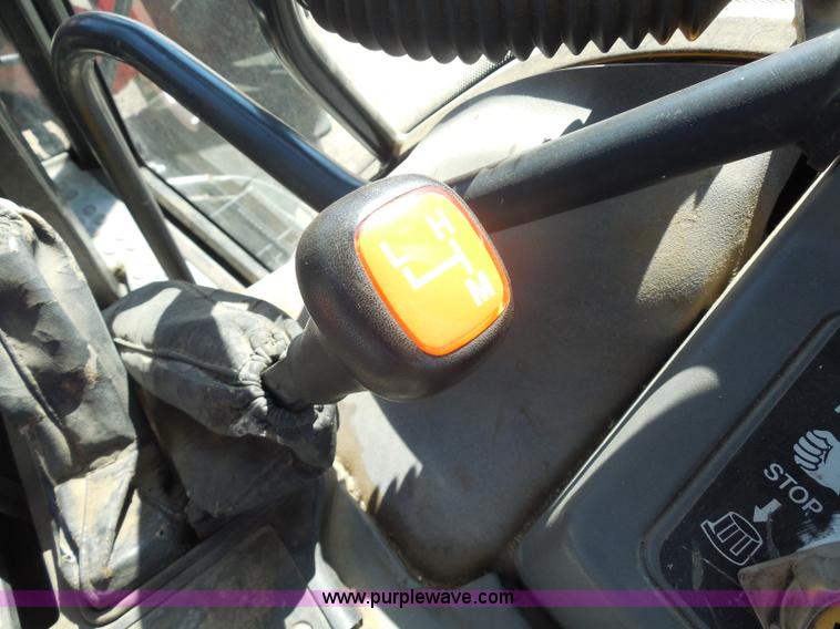 image for item I1367 1998 Ford 7740SL tractor