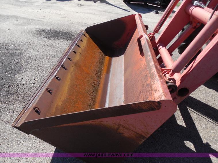 image for item I1367 1998 Ford 7740SL tractor