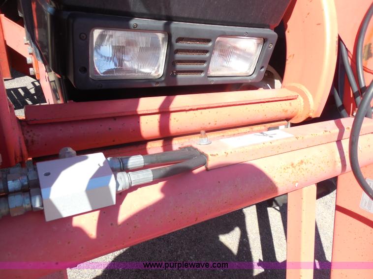 image for item I1367 1998 Ford 7740SL tractor