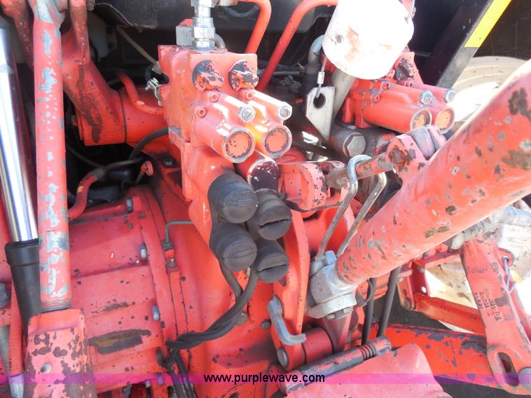 image for item I1367 1998 Ford 7740SL tractor