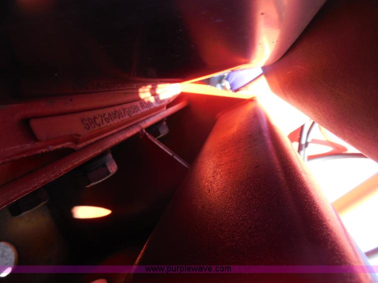 image for item I1367 1998 Ford 7740SL tractor