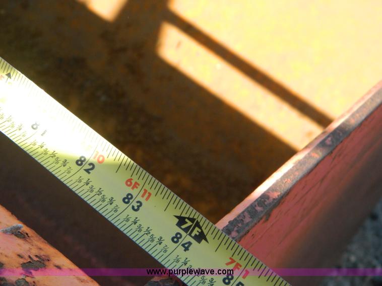 image for item I1367 1998 Ford 7740SL tractor