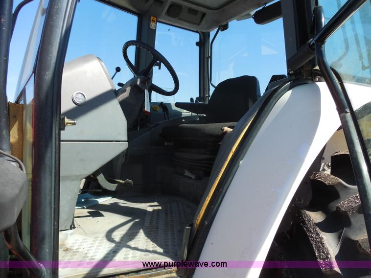 image for item I1368 1998 Ford 7740SL MFWD tractor