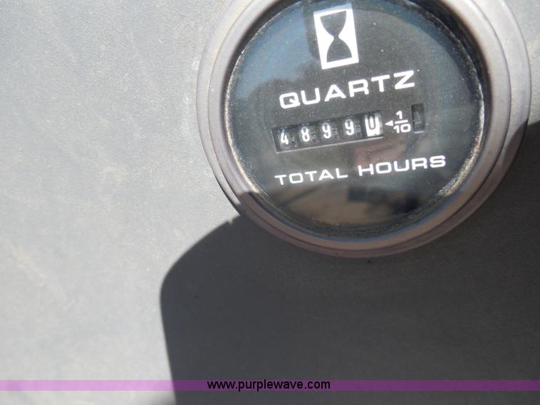 image for item I1368 1998 Ford 7740SL MFWD tractor