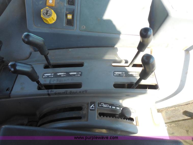 image for item I1368 1998 Ford 7740SL MFWD tractor